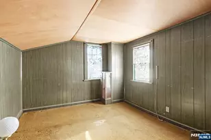 33 Oak St, Bloomfield, NJ 07003 - Photo 6