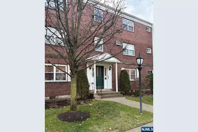 241 Johnson Avenue N2 #N2, Hackensack, NJ 07601 - Photo 1