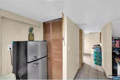 110 Whittlesey Avenue, West Orange Township, NJ 07052 - Photo 32
