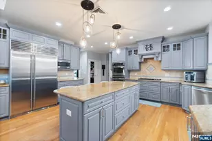 65 Prospect Ave, Haworth, NJ 07641 - Photo 4