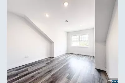 93 Prospect Street 6 #6, Garfield, NJ 07026 - Photo 20