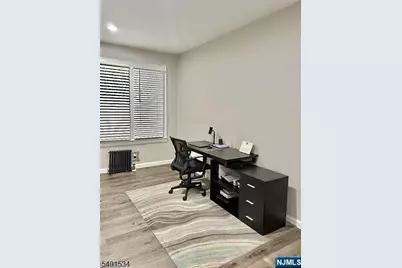 219 Peshine Avenue, Newark, NJ 07108 - Photo 4