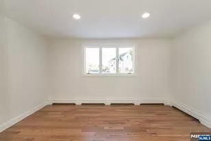 7 Shaw Ct, Fairfield, NJ 07004 - Photo 10