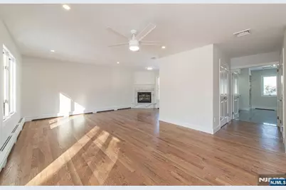 7 Shaw Court, Fairfield, NJ 07004 - Photo 14