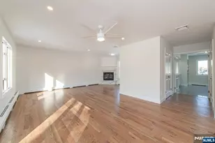 7 Shaw Ct, Fairfield, NJ 07004 - Photo 14