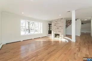 7 Shaw Ct, Fairfield, NJ 07004 - Photo 6