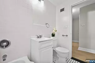 191 Midland Pl, Newark, NJ 07106 - Photo 18