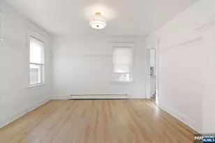 112 Rutherford Ave, Lyndhurst Township, NJ 07071 - Photo 8
