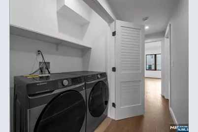 74 Liberty Place, Palisades Park, NJ 07650 - Photo 20