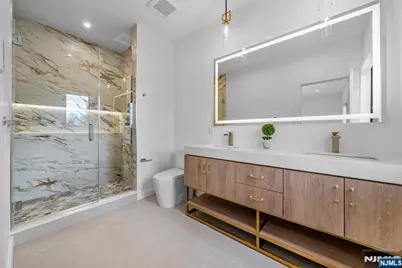 74 Liberty Place, Palisades Park, NJ 07650 - Photo 42