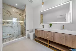 74 Liberty Pl, Palisades Park, NJ 07650 - Photo 42