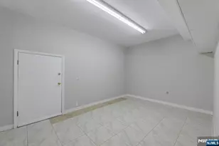 1225 River Road 2B, Edgewater, NJ 07020 - Photo 34