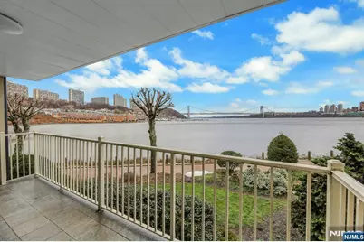 1225 River Road 2B #2B, Edgewater, NJ 07020 - Photo 2