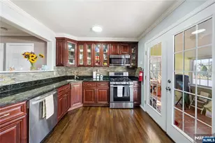 124 Hazley Ave, Rochelle Park Township, NJ 07662 - Photo 10