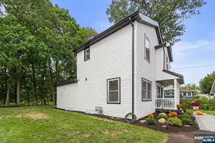 78 Maple Ln, Wayne, NJ 07470 - Photo 12