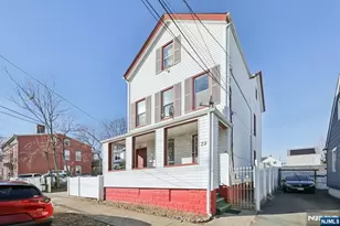 39 Thomas St, Paterson, NJ 07503 - Photo 2