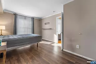 753 Summer 3D, Newark, NJ 07104 - Photo 20