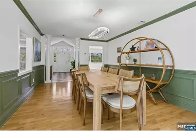 63 Danebury Downs, Upper Saddle River, NJ 07458 - Photo 14