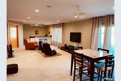 239 Wallington Avenue, Wallington, NJ 07057 - Photo 18