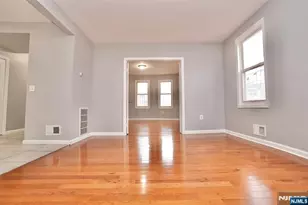 151 Vermont Ave, Newark, NJ 07106 - Photo 14