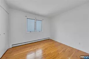 2410 3rd St, Fort Lee, NJ 07024 - Photo 20