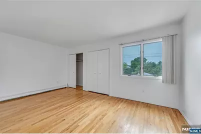 2410 3rd Street, Fort Lee, NJ 07024 - Photo 16