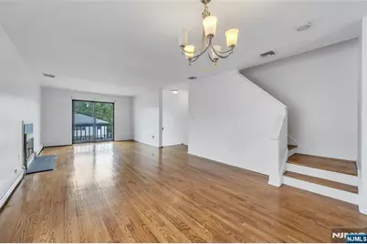 2410 3rd Street, Fort Lee, NJ 07024 - Photo 8