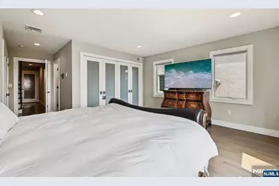 746 Undercliff Avenue B #B, Edgewater, NJ 07020 - Photo 22