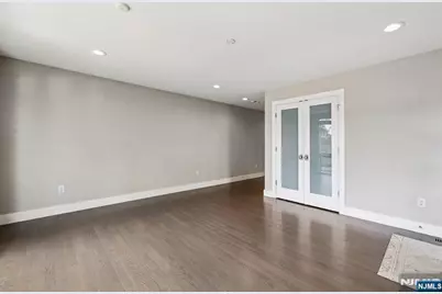 746 Undercliff Avenue B #B, Edgewater, NJ 07020 - Photo 34