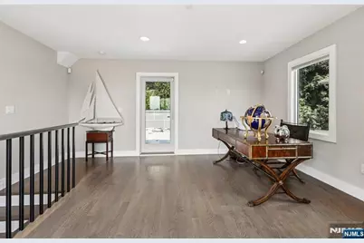 746 Undercliff Avenue B #B, Edgewater, NJ 07020 - Photo 42