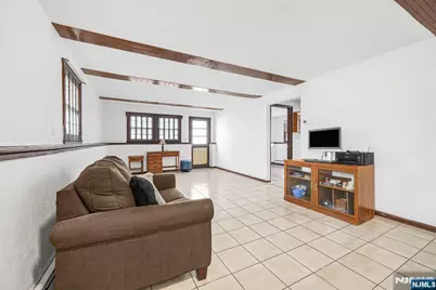 609 Monroe Avenue, Washington Township, NJ 07676 - Photo 12