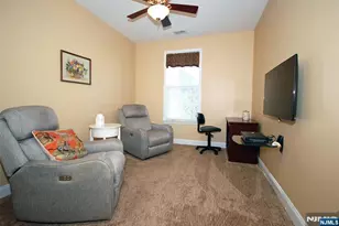 7 Cliff Road D3, Woodland Park, NJ 07424 - Photo 12