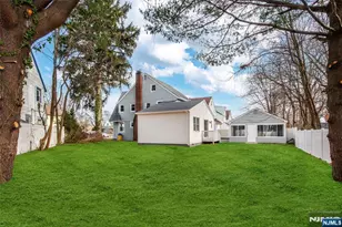 24 Argonne Ct, Teaneck Township, NJ 07666 - Photo 34