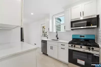 5 Colleen Street, Newark, NJ 07106 - Photo 4