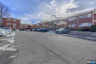 916 Stuyvesant Ave 2, Irvington, NJ 07111 - Photo 2