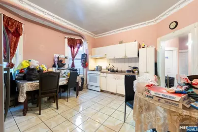 424 Summer Avenue, Newark, NJ 07104 - Photo 14