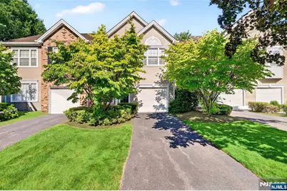 404 Green Mountain Road, Mahwah, NJ 07430 - Photo 2