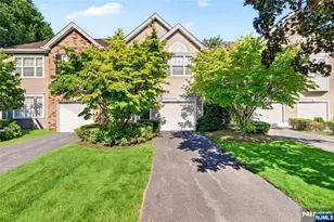 404 Green Mountain Rd, Mahwah, NJ 07430 - Photo 2