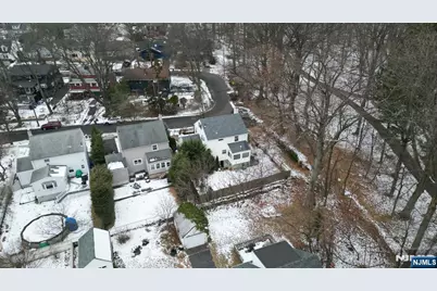 15 Poe Avenue, Bloomfield, NJ 07003 - Photo 32