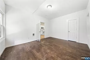 152 10th St, Newark, NJ 07107 - Photo 8