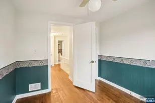 593 Beverly Rd, Teaneck Township, NJ 07666 - Photo 18