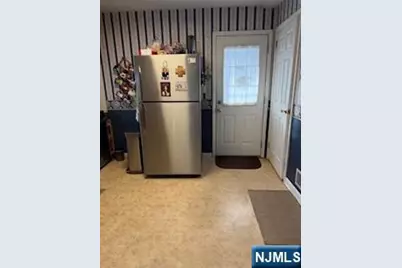 300 John Ochs Drive, Saddle Brook Township, NJ 07663 - Photo 8