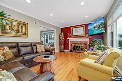 165 Pine Street, Hackensack, NJ 07601 - Photo 4