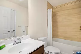 55 Landmark Ln, Fair Lawn, NJ 07410 - Photo 26