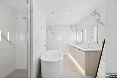 800 Ave At Port Imperial Boulevard 517 #517, Weehawken, NJ 07086 - Photo 24