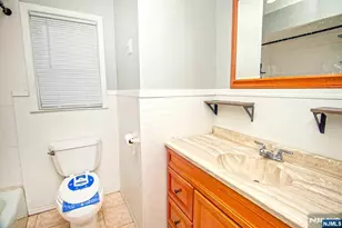 7 Westminster Pl, Garfield, NJ 07026 - Photo 8