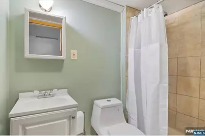 97 Long Hill Drive, Clifton, NJ 07013 - Photo 18