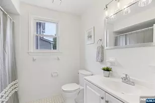 200 Montgomery St, Bloomfield, NJ 07003 - Photo 22