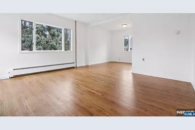 200 Montgomery Street, Bloomfield, NJ 07003 - Photo 28