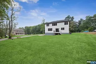 11 Eagles Nest Ter, West Milford, NJ 07480 - Photo 44